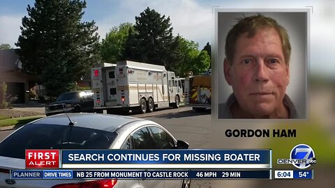 Authorities search for missing man, dog in Denver lake after empty boat comes ashore