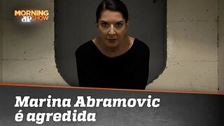 Marina Abramovic é agredida com tela em Florença; entenda