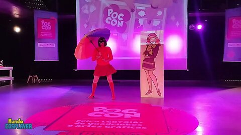 Apresentação Final de Velma de Scooby-Doo no Concurso Cosplay Lip Sync Challenge na Poc Con 2023