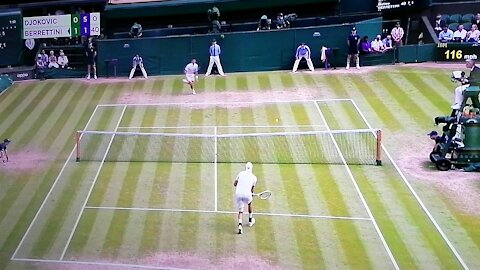 Great rally between Novak Djokovic and Matteo Berrettini @ Wimbledon 2021 final
