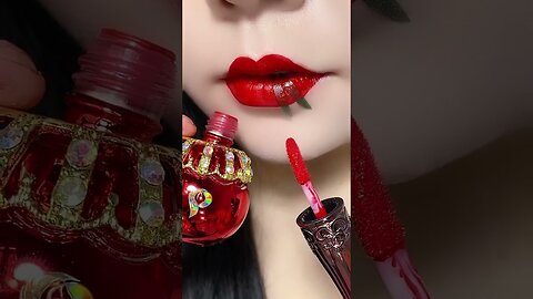 Professional makeup Artist Lips Style