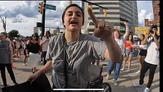 ANGRY MOB OF ABORTION PROTESTORS BECOME HOSTILE (PREACHER ASSAULTED & SIGN STOLEN) COPS JUST WATCH