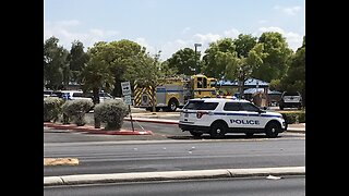 Police search for suspect after stabbing in west Las Vegas park