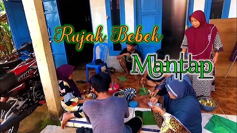 Kuliner Langka !!! Cara Membuat Rujak Bebek | Makanan Tradisional Indonesia