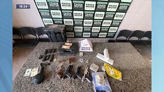 Antônio Dias: Dupla presa pelos crimes de Tráfico de Drogas e Porte Ilegal de Arma de Fogo.