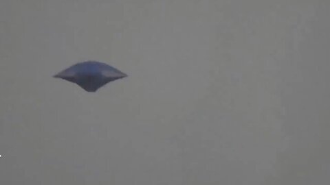 🚨🛸 Triangular UFO Baffles Experts in Brazil