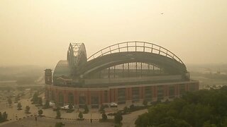 Chicago air quality at unhealthy levels due to smoke from Canadian wildfires...