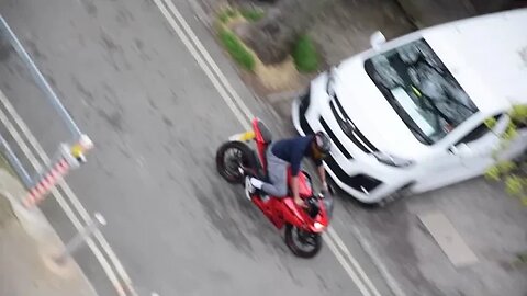 Noise Pollution : Motorbike : Haverstock Rd : NW5 4PU : 28 Aprilia 23