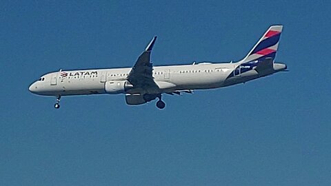 Airbus A321 PT-XPB vindo de Fortaleza para Guarulhos