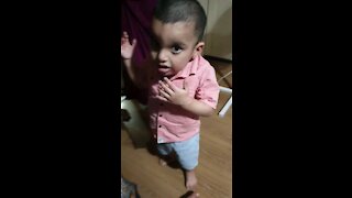 Cute baby Dancing!