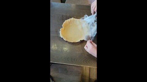 Trick For Rolling Out Pie Dough - Life Hack
