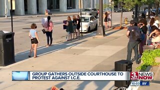 Group gathers outside courthouse to protest against I.C.E.