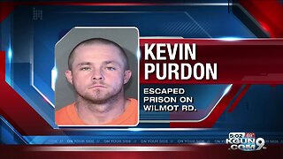 Authorities look for man who escaped prison