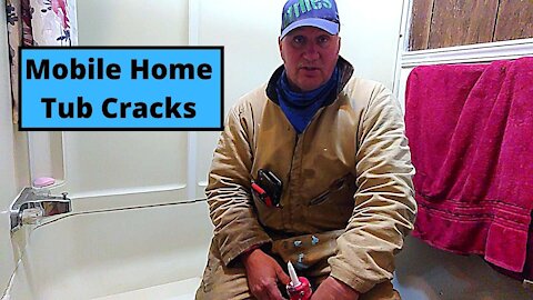 What those Tub Cracks Can Hide in Mobile Homes