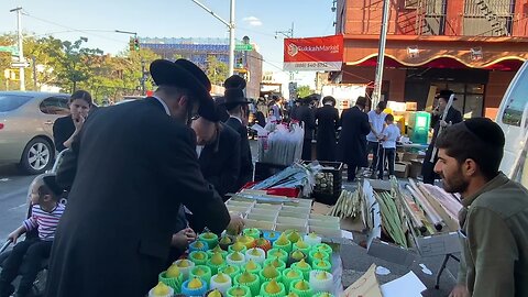 Hasidic Williamsburg before Sukkos 2021