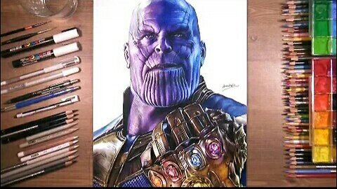 Thanos desenhado de forma realista