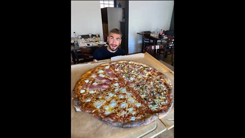 THE UK'S BIGGEST PIZZA CHALLENGE (34-Inch Pizza) #Pizza #foodchallenge #foodie #Shorts #eatingshow