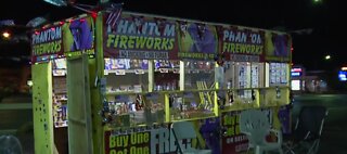 2 fireworks stands robbed overnight