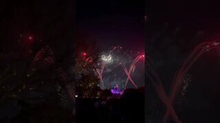 Believe In Holiday Magic Fireworks! Disneyland Resort #shorts
