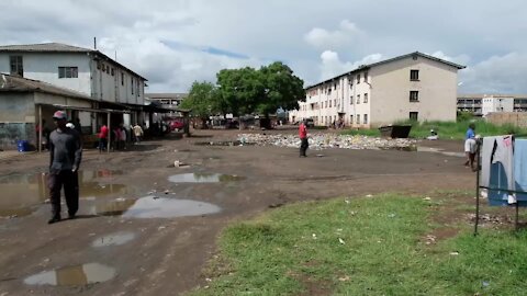ZIMBABWE - Harare - Water, waste, and vaccination: Fighting cholera and typhoid in Harare, Zimbabwe (Video) (qQW)