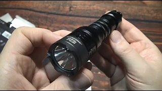 Nitecore P23i Flashlight Kit Review!