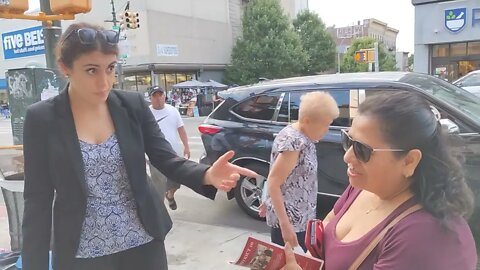 The NY-10 Benine Hamdan @najimbenine Canvassing Voter Outreach in Sunset Park 5th Avenue 8/27/2022