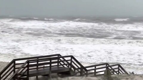 3 minutes of Ocean Fury! #hurricane #ian