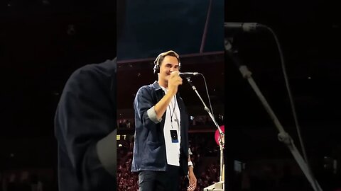 Coldplay invited Roger Federer on stage (via: coldplaythescientist) #music #concert #coldplay