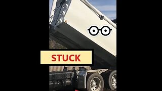 Dump Truck 'STUCK' Rains FULL CLIP Peterbilt 389 | HELP! D.I.Y in 4D