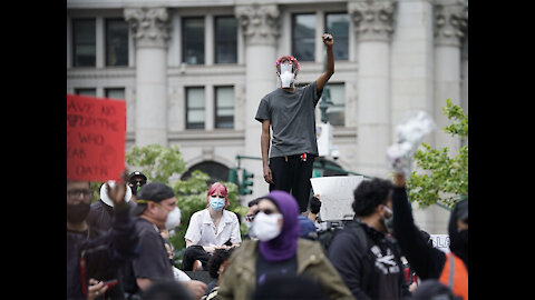 COPS VS PROTESTERS | MINNEAPOLIS PROTESTERS | TIK TOK COMPILATION