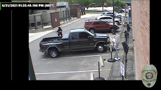 WARNING: Video shows Olde Town Arvada shooting suspect fire weapon at police