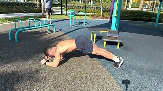 EXERCISE DEMO:VPLANK HOLD (CORE/ SHOULDERS)