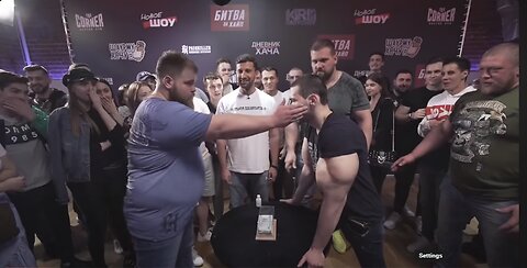 ¡CONCURSO DE BOFETADAS RUSO NIVEL SYNTHOL! | Vasily VS SYNTHOLMAN