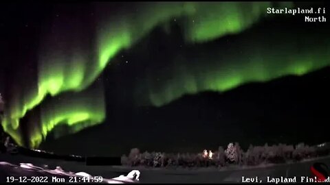 A Majestic Night Over Finland 🌟 12/19/22 21:36