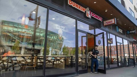 Dunkin' Plans To Hire 25,000 Workers Nationwide