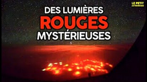 Des lumières rouges dans l'Océan Pacifique...