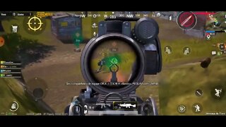 jogando PUBG Mobile