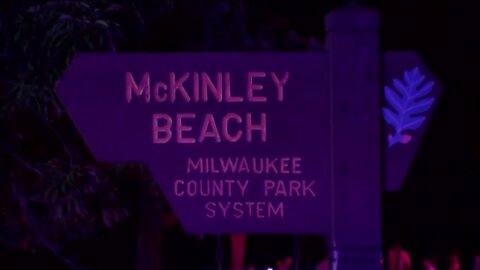 Man drowns helping get 2 children to shore in Milwaukee