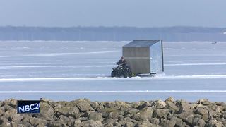 Gearing up for sturgeon spearing on Lake Winnebago