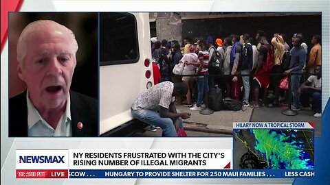 Native New Yorker demands accountability from Mayor Adams over migrant crisis
