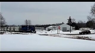 I'm Surprised That Guy Didn't Go Out In Front On That Train! #trains #trainvideo | Jason Asselin