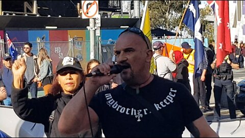 Craig Cole & Mel Give Speech Out Front Of Flinders Street Station Melbourne 25 06 2022
