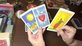 SPIRIT SPEAKS💫MESSAGE FROM YOUR LOVED ONE IN SPIRIT #151 ~ spirit reading with tarot