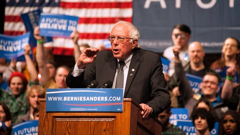 Sanders To Meet With 2016 Staffers Who Say They Were Mistreated