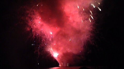 Three Arch Bay Fireworks - California Travel Tips