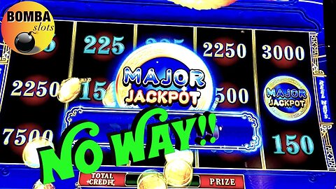 JACKPOT!! I GOT THE MAJOR!!! #lasvegas #casino #slotmachine