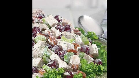 Grape-Pecan Chicken Salad