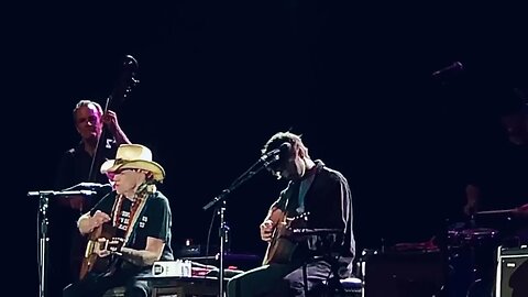 Willie Nelson Live Performance 2022 Ohio State Fair. "Still Grooving" Country Legend