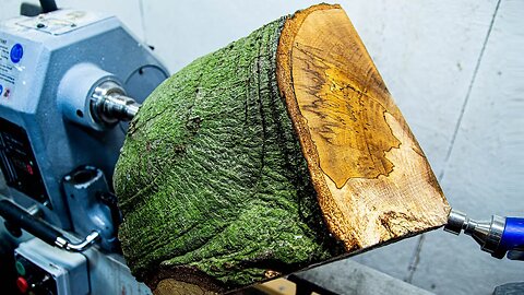 Woodturning – Spalted Beech Carved Vase