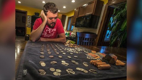 When the pennies run out: furloughed Department of Treasury workers stretching to stay afloat